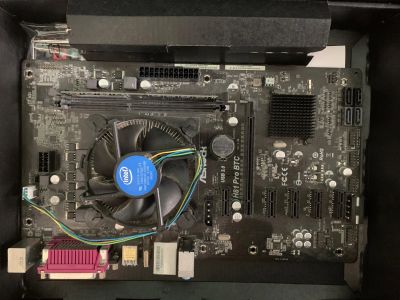 Лот: 15195677. Фото: 1. Материнская плата ASrock H81 pro... Процессоры