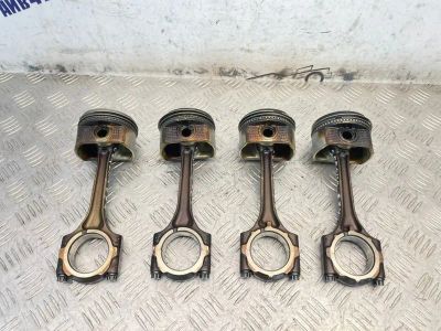 Лот: 25530262. Фото: 1. Шатун с поршнем toyota Corolla... Двигатель и элементы двигателя