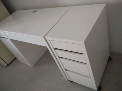 Лот: 16963605. Фото: 1. Стол IKEA. Компьютерные и письменные столы