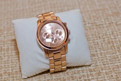Лот: 3366868. Фото: 1. Копия женских часов Michael Kors... Другие наручные часы