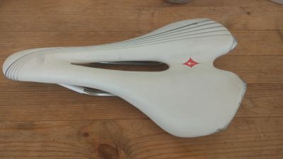 Лот: 11709593. Фото: 1. Седло specialized ruby 143 мм. Запчасти