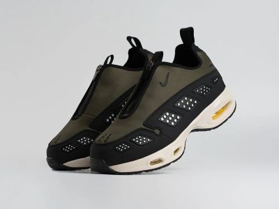 Лот: 25618396. Фото: 1. Кроссовки Nike Air Max SNDR. Кеды, кроссовки, слипоны