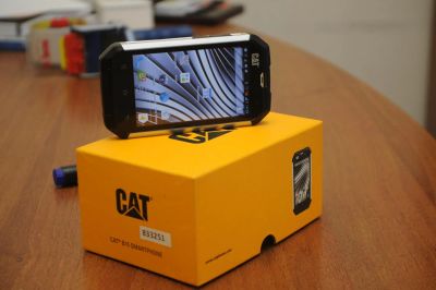 Лот: 5154013. Фото: 1. CAT B15 неубиваемый смартфон 2... Смартфоны