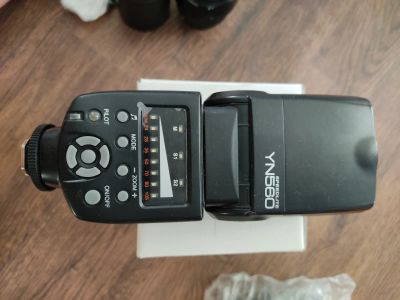 Лот: 16154644. Фото: 1. Вспышка YN560. Вспышки, осветители, рассеиватели