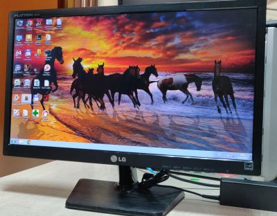 Лот: 20528877. Фото: 1. Монитор 20'' LG E2042/1600x900... ЖК-мониторы