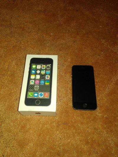 Лот: 9085938. Фото: 1. Продам iPhone 5s. Смартфоны