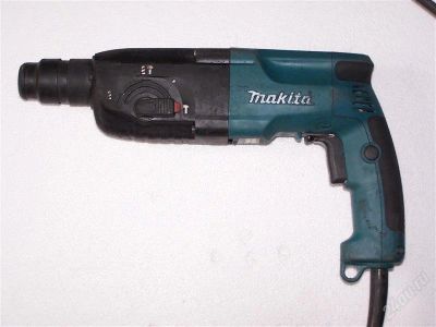 Лот: 1258567. Фото: 1. Перфоратор б/у Makita HR 2450. Электроинструмент