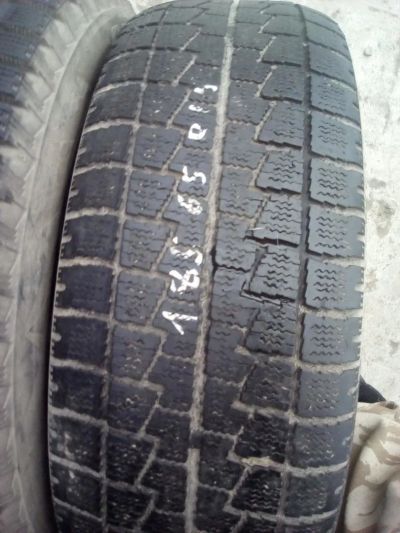 Лот: 10589614. Фото: 1. 185/65 R15 Toyo одно. Шины