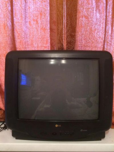 Лот: 9829164. Фото: 1. Телевизор LG. Телевизоры