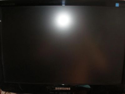Лот: 3051229. Фото: 1. Монитор Samsung SyncMaster B1930. ЖК-мониторы