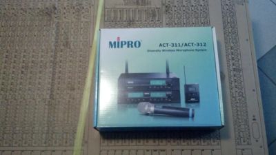 Лот: 4426200. Фото: 1. MIPRO ACT-311/ACT-30H UHF одноканальная... Студийные микрофоны, радиомикрофоны и радиосистемы