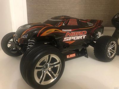 Лот: 13218630. Фото: 1. Traxxas Nitro Sport модель ДВС. Автомоделизм