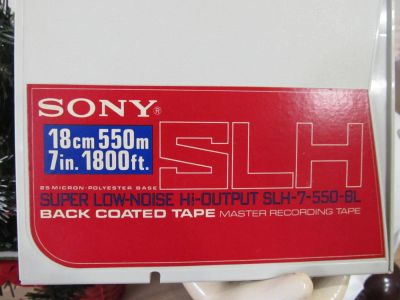 Лот: 10829404. Фото: 1. Катушка магнитофонная Sony SLH-7-550-BL. Другое (аксессуары)