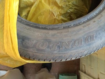 Лот: 4255273. Фото: 1. Шины Dunlop R16 /215 /60 Б/У. Шины