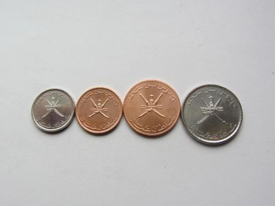 Лот: 8410336. Фото: 1. Оман набор из 4 монет 2011-2013... Азия