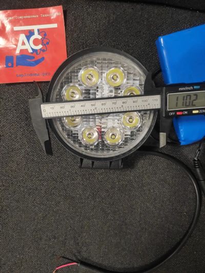Лот: 23363637. Фото: 1. Фара светодиодная круглая 9 LED... Оптика и освещение