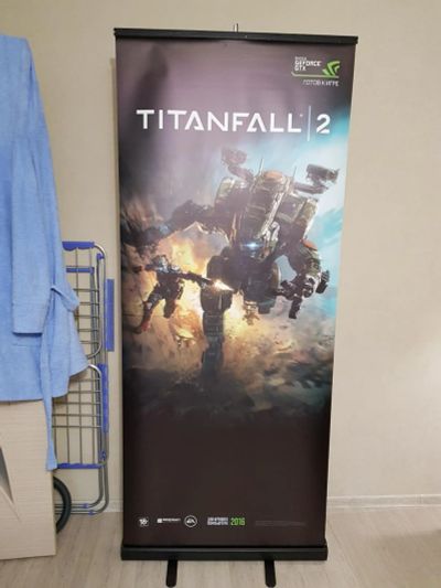 Лот: 11399355. Фото: 1. складной рекламный штендер, Titanfall... Рекламные материалы и оборудование