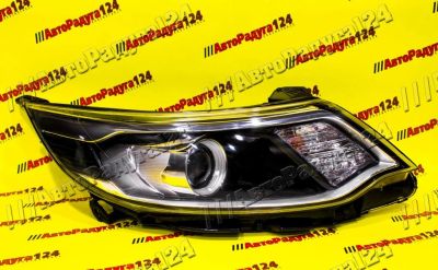 Лот: 18646244. Фото: 1. Фара Kia Rio (2015-) правая с... Оптика и освещение