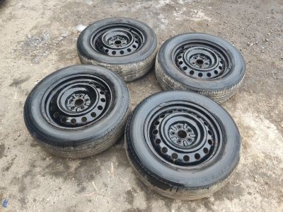 Лот: 18812952. Фото: 1. Bridgestone Turanza 205/65 R16... Шины на дисках