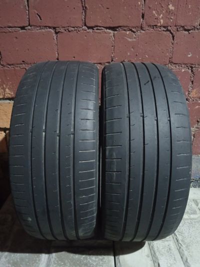 Лот: 11453708. Фото: 1. Шины Toyo 18". Шины