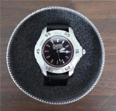 Лот: 821058. Фото: 1. новые мужские часы в упаковке. Оригинальные наручные часы