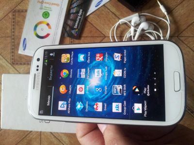 Лот: 3009729. Фото: 1. Samsung Galaxy S III i9300 полный... Смартфоны