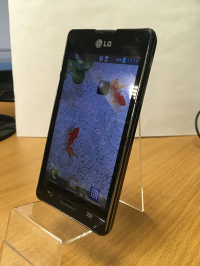 Лот: 15217523. Фото: 1. Смартфон LG E450. Смартфоны