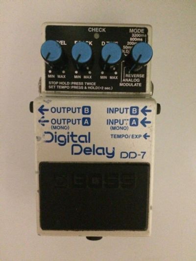Лот: 11973216. Фото: 1. Boss DD-7. Гитарные эффекты и комбоусилители