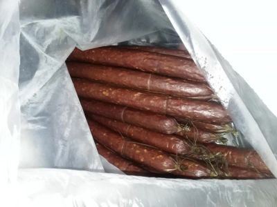 Лот: 6793451. Фото: 1. Колбаса из мяса лося. Мясо, птица, яйцо