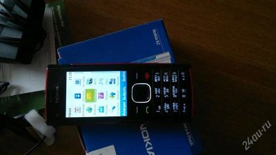 Лот: 2824999. Фото: 1. Nokia X2, коробка, бумажки. Кнопочные мобильные телефоны