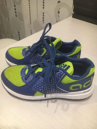 Лот: 10827661. Фото: 1. Кроссовки adidas оригинал. Кеды, кроссовки