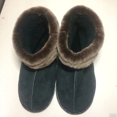 Лот: 15158607. Фото: 1. женские тапки из натуральной овчины. Кеды, кроссовки, слипоны