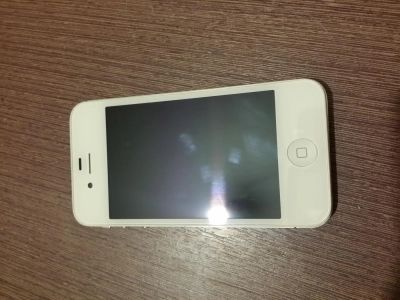 Лот: 5286610. Фото: 1. iPhone 4s 16gb белый. Смартфоны