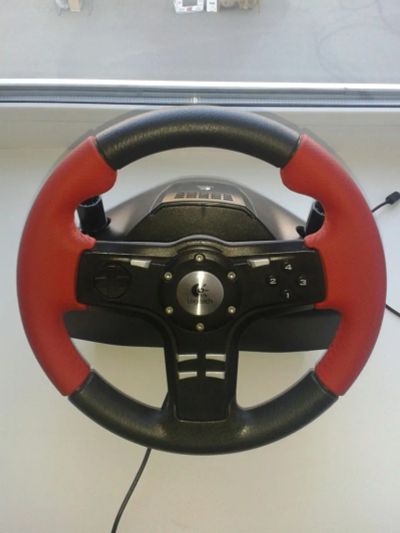 Лот: 5366361. Фото: 1. Руль Logitech. Рули, джойстики
