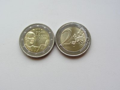 Лот: 14984358. Фото: 1. Франция 2 евро 2010 " 70 лет речи... Европа
