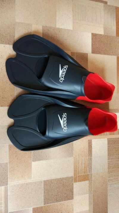 Лот: 9067571. Фото: 1. Ласты тренировочные Speedo BioFuse... Плавание