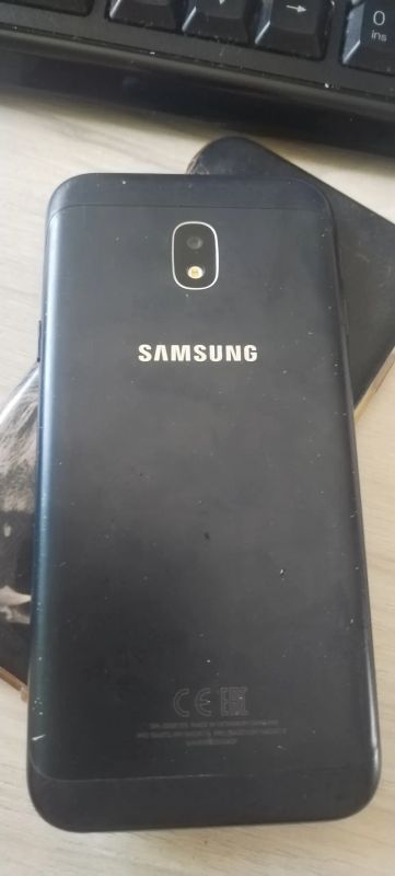 Лот: 25395308. Фото: 1. Мобильник Samsung J3. Смартфоны
