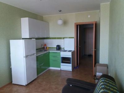 Лот: 9485369. Фото: 1. Сдам 1-комнатную студию ул. Лесопарковая... Квартиры, студии