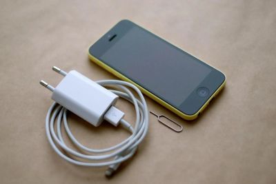 Лот: 10828727. Фото: 1. iPhone 5C. Смартфоны