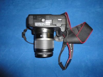 Лот: 3176835. Фото: 1. Продам фотоаппарат Canon EOS 450D... Цифровые зеркальные