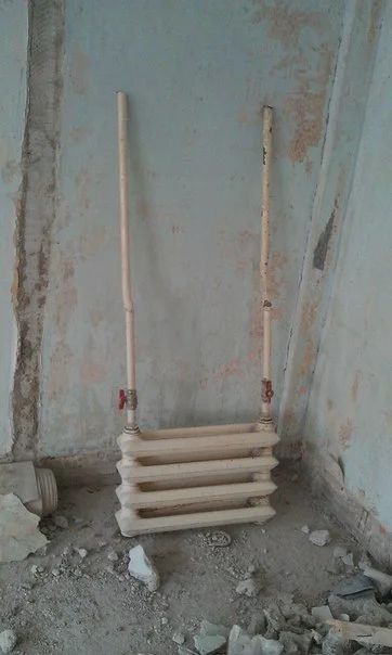 Лот: 4767996. Фото: 1. чугунные батареи с рубля!!!. Радиаторы отопления, полотенцесушители
