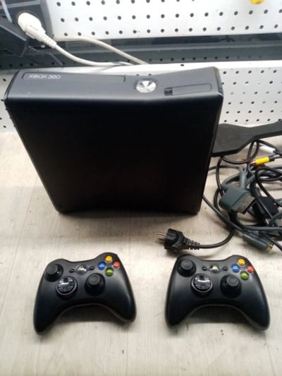 Лот: 15471348. Фото: 1. Xbox 360 (1439). Игровые приставки, консоли