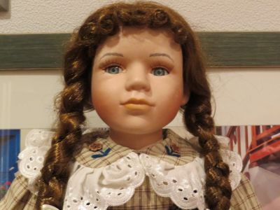 Лот: 12203761. Фото: 1. кукла фарфоровая коллекционная... Куклы