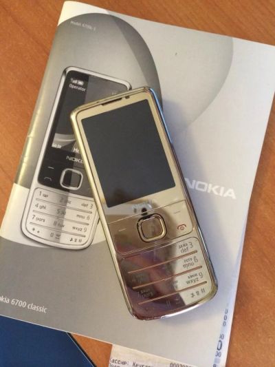 Лот: 767622. Фото: 1. Nokia 6700 classic золотой. Кнопочные мобильные телефоны