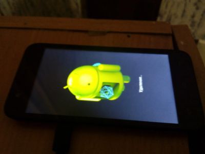 Лот: 17287029. Фото: 1. micromax Q346 донор дисплей целый. Смартфоны