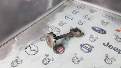 Лот: 23585195. Фото: 1. Поршень с шатуном Honda Civic... Двигатель и элементы двигателя