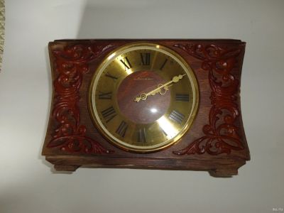 Лот: 15266344. Фото: 1. Часы настольные "Весна" 1984 г... Оригинальные наручные часы