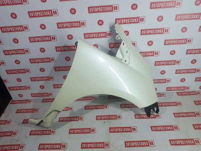 Лот: 20895955. Фото: 1. Крыло Honda Fit GE6 L13A перед... Кузов