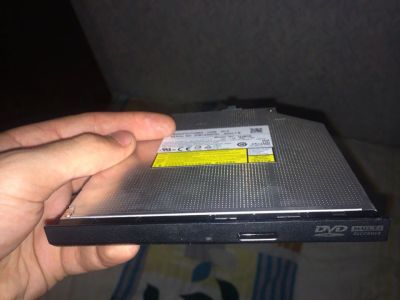 Лот: 6290351. Фото: 1. Дисковод ноутбук UJ8CO DVD-RW... Приводы CD, DVD, BR, FDD