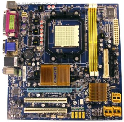 Лот: 7404693. Фото: 1. Материнская плата на Socket AM2... Материнские платы